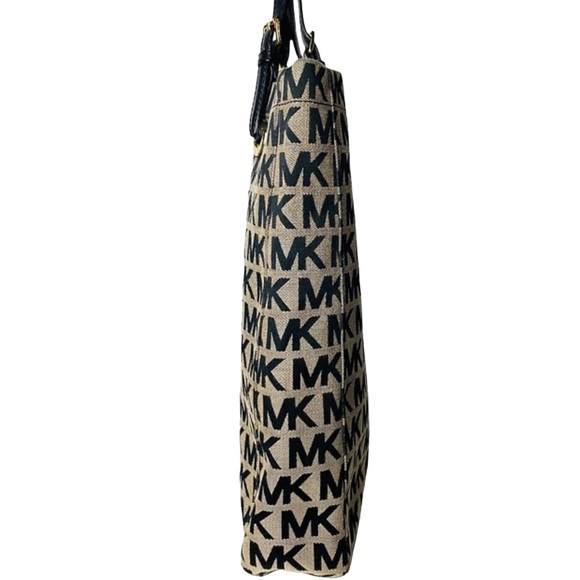 Authentic Michael Kors tote and clutch wallet mini purse black and tan - Picture 5 of 17